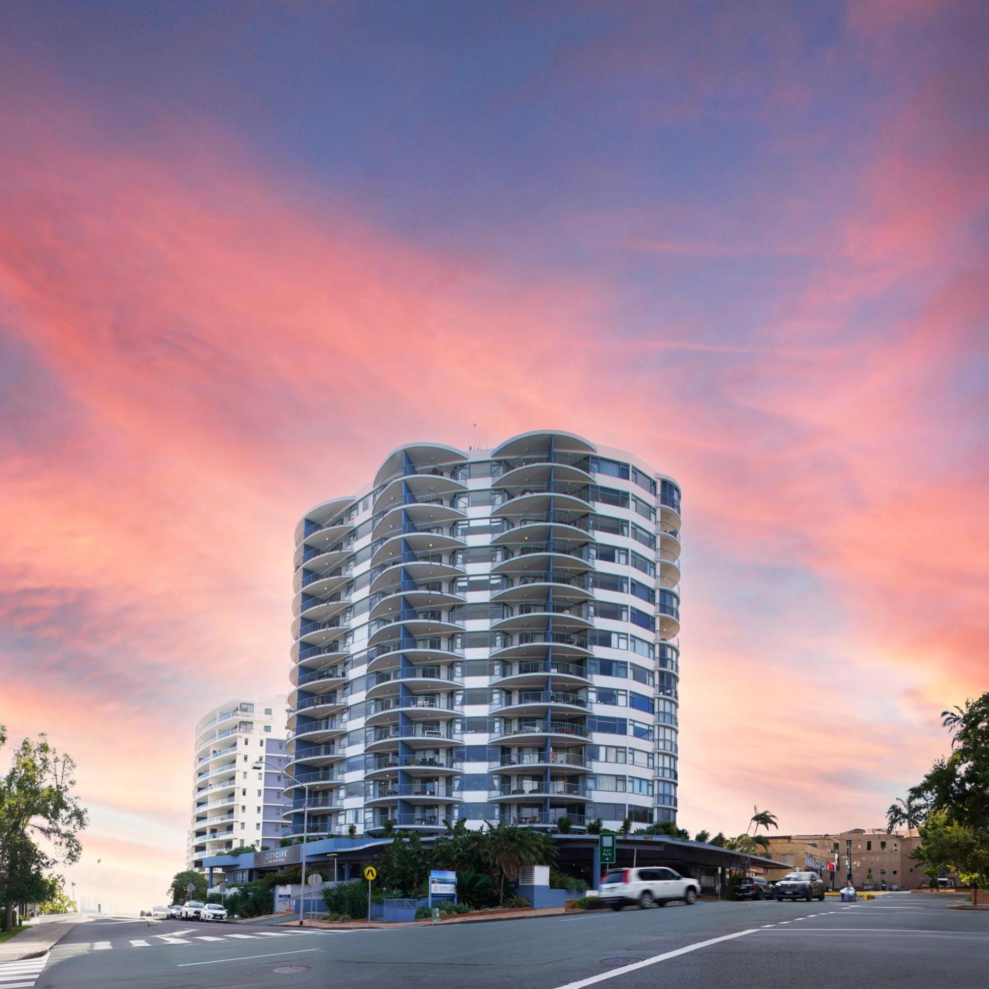 Centrepoint Apartments Калаундра Экстерьер фото