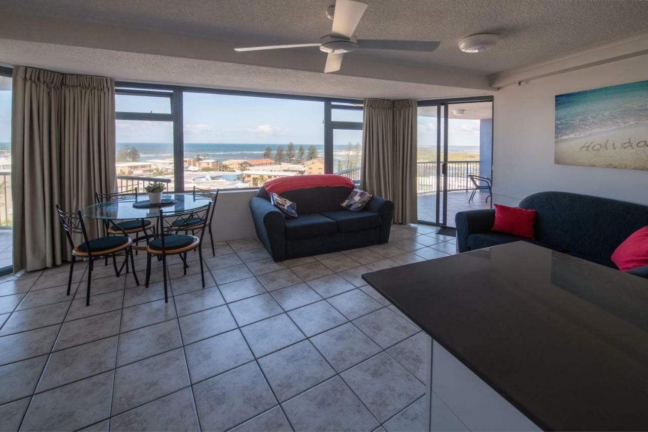 Centrepoint Apartments Калаундра Экстерьер фото
